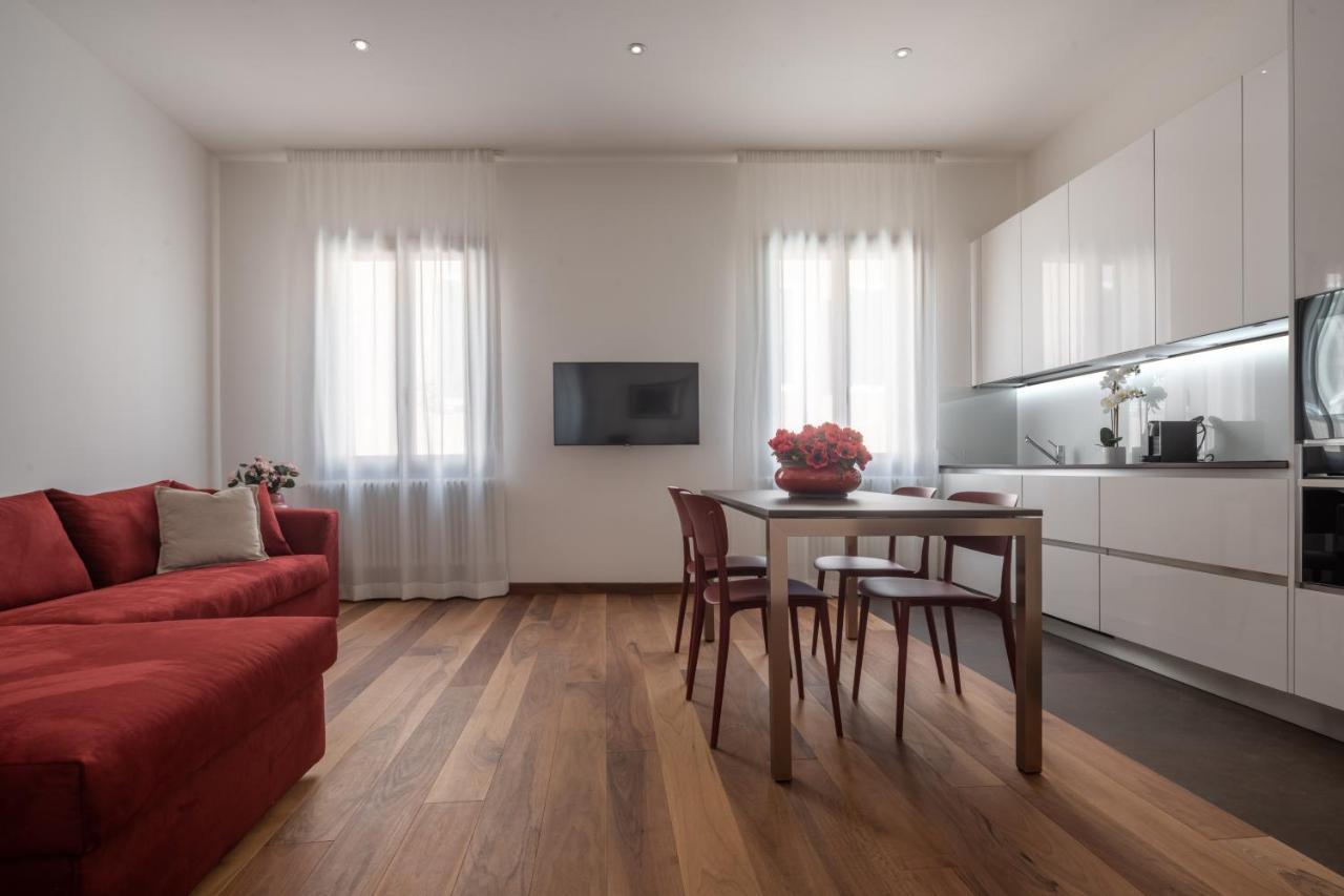 Rialto Deluxe Grand Canal View R&R เวนิส ภายนอก รูปภาพ